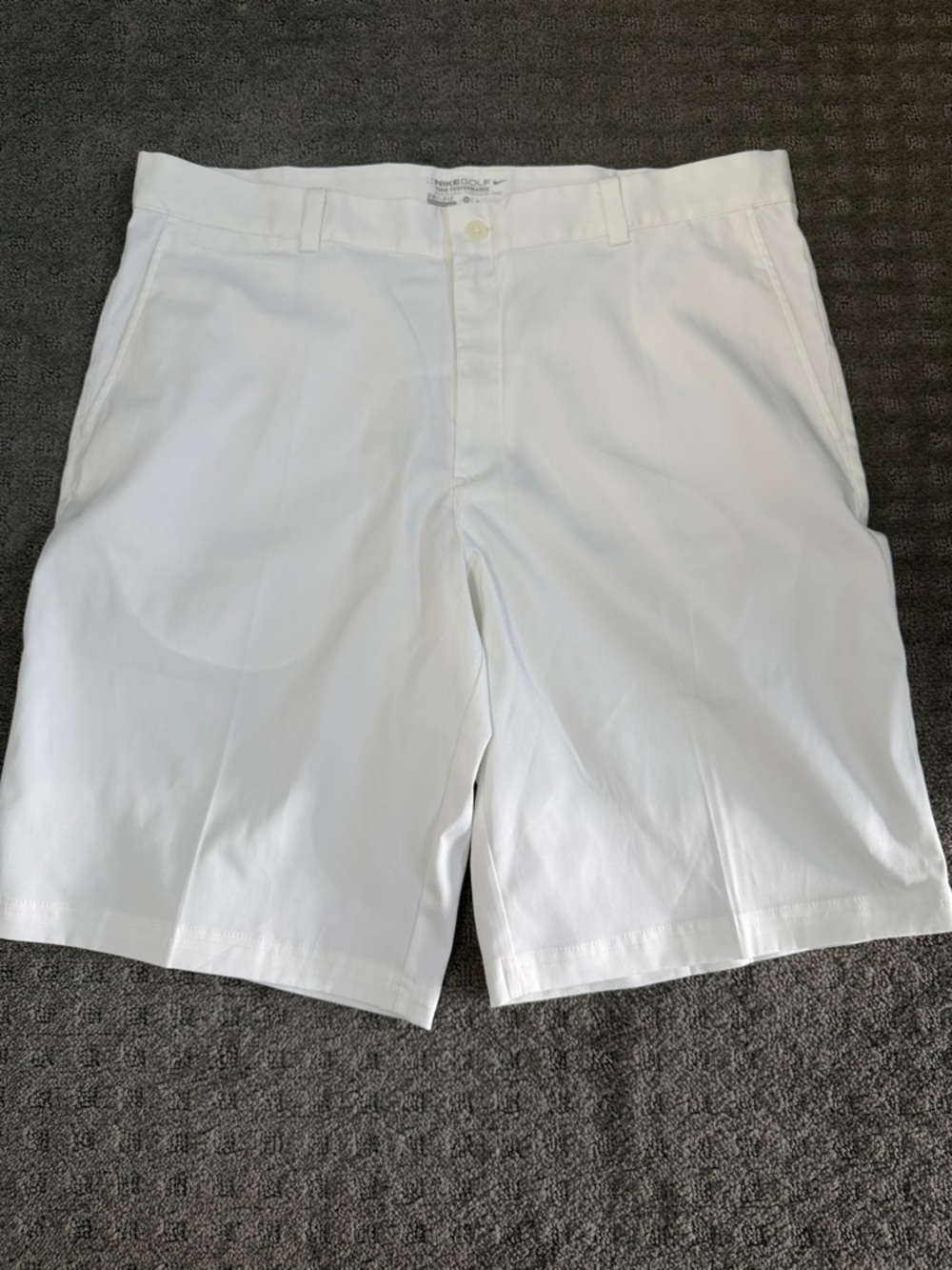Men's White Performance Shorts - Classic Fit